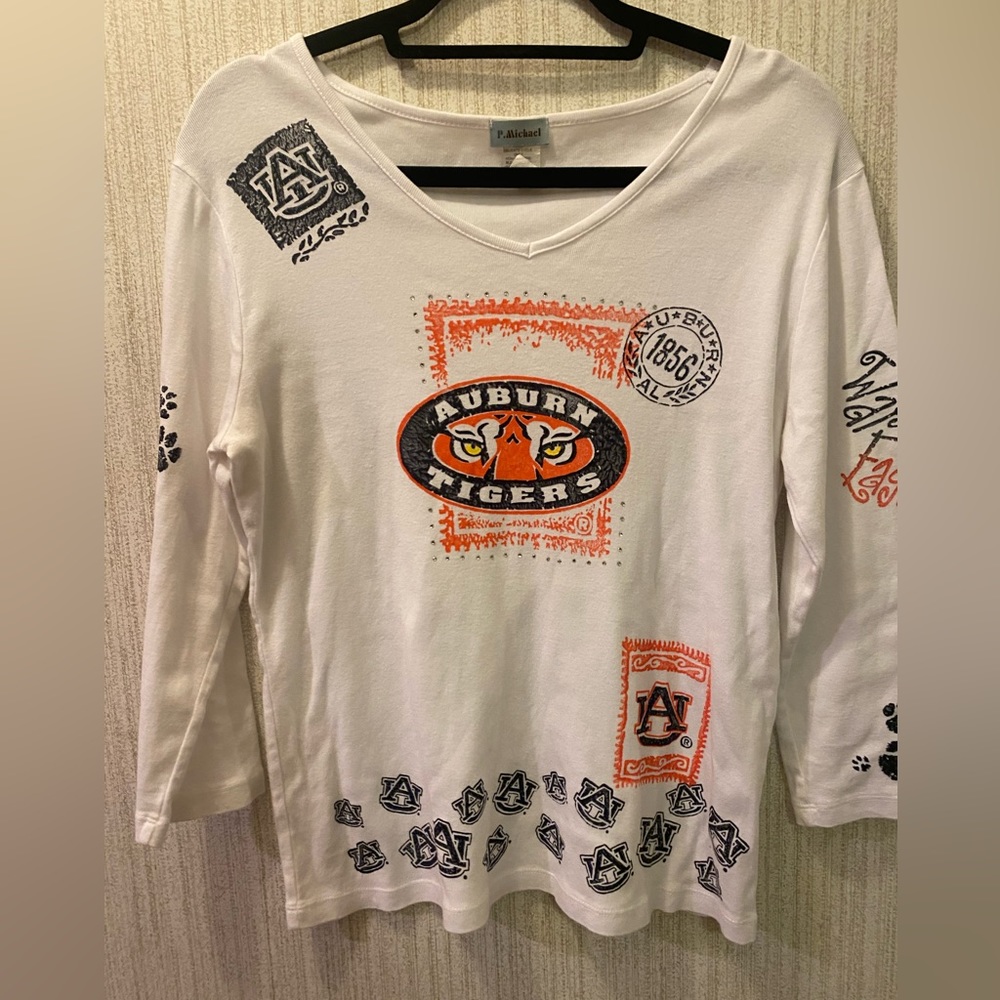 Size Large Ladies Auburn lightweight jacket with auburn shirt cute set